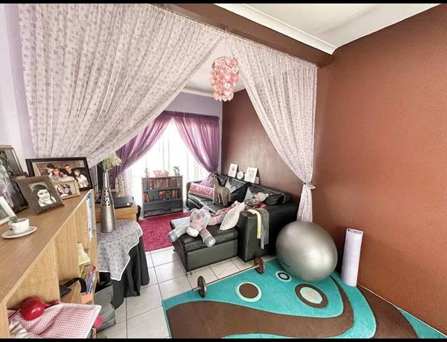 4 BEDROOM HOUSE FOR SALE IN BRACKENDOWNS